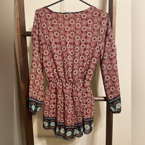 Long Sleeve Romper - Picture 2 of 3